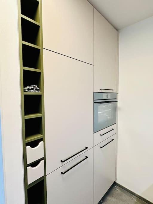 Apartamento Modern With Balcony *
