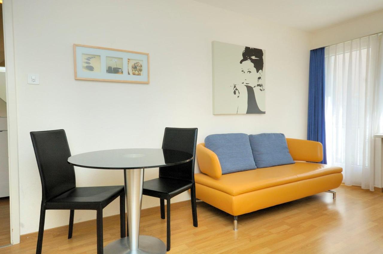 Pabs Residences - Kronenstrasse 37 Apartment