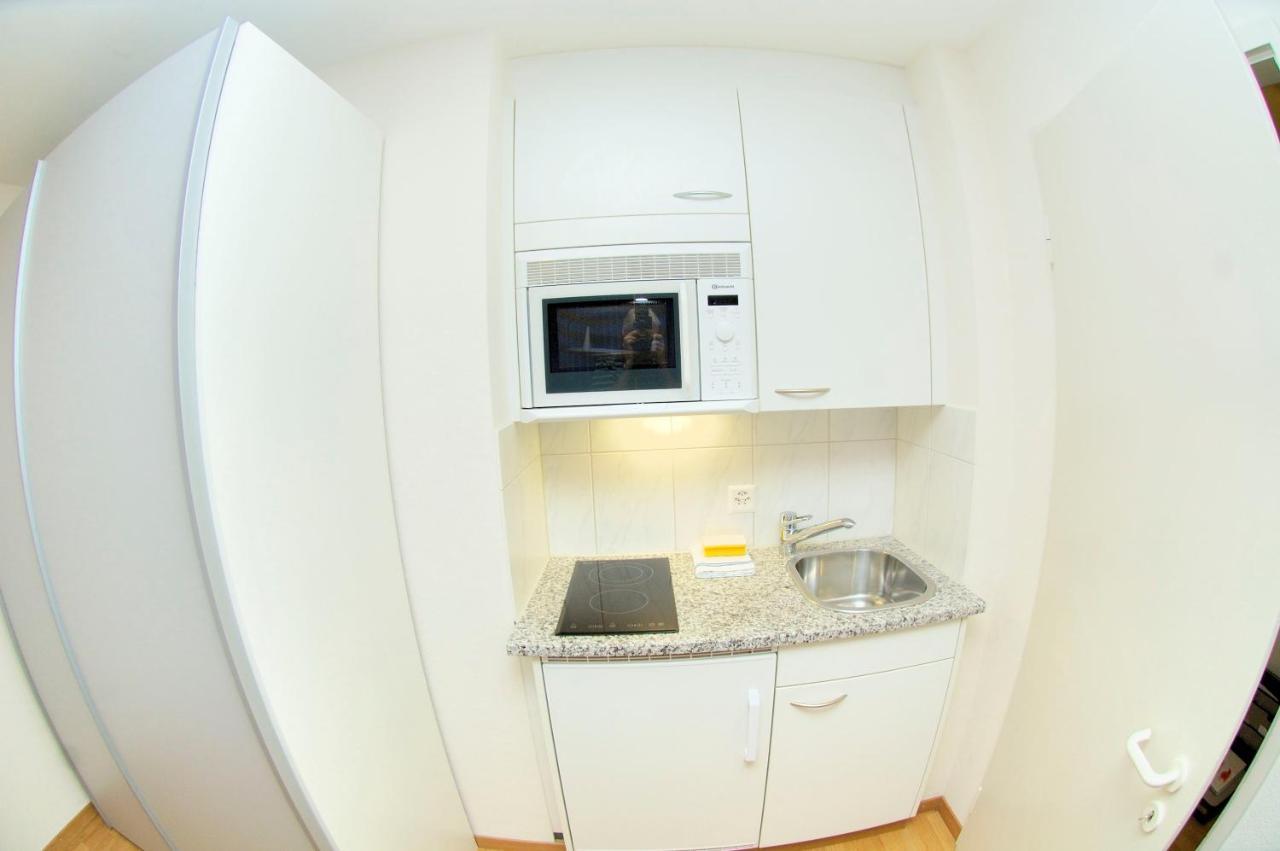 Pabs Residences - Kronenstrasse 37
