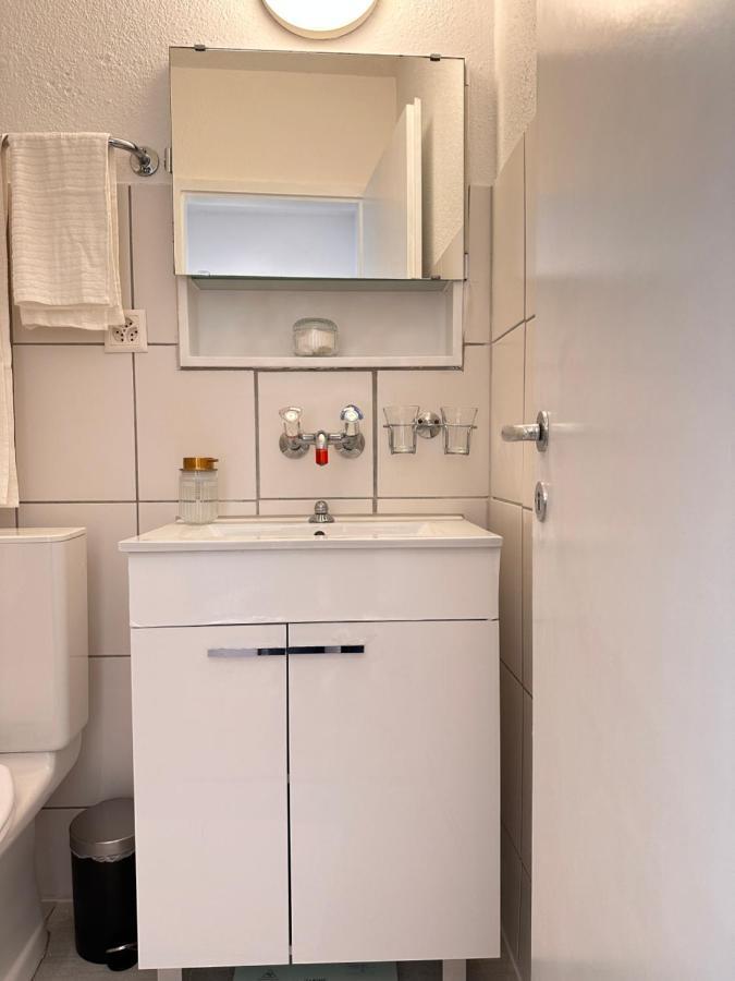 Cozy One-bedroom In Hongg Apartment *