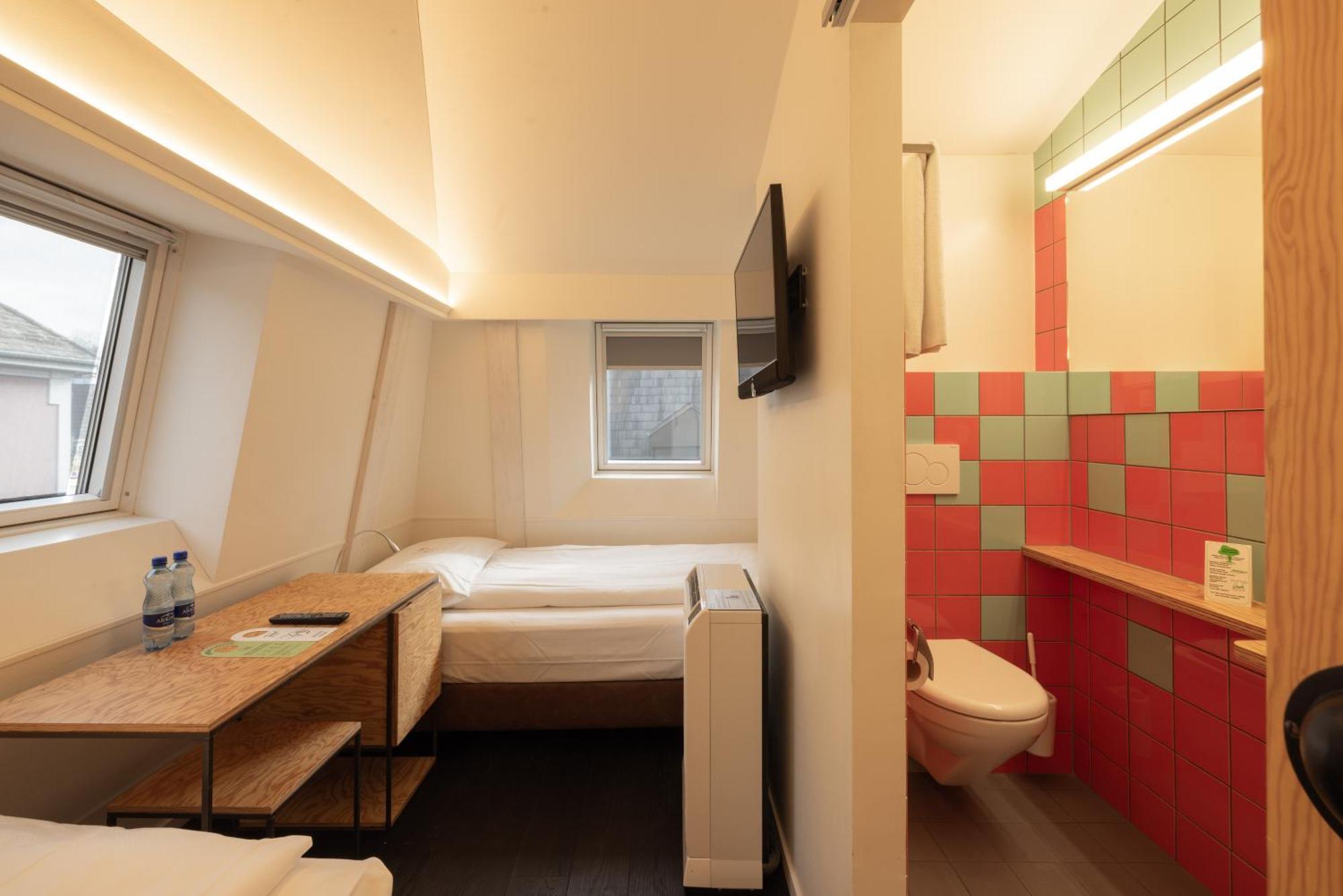Fred Hauptbahnhof - Mobile Check-in Guest house Zurich
