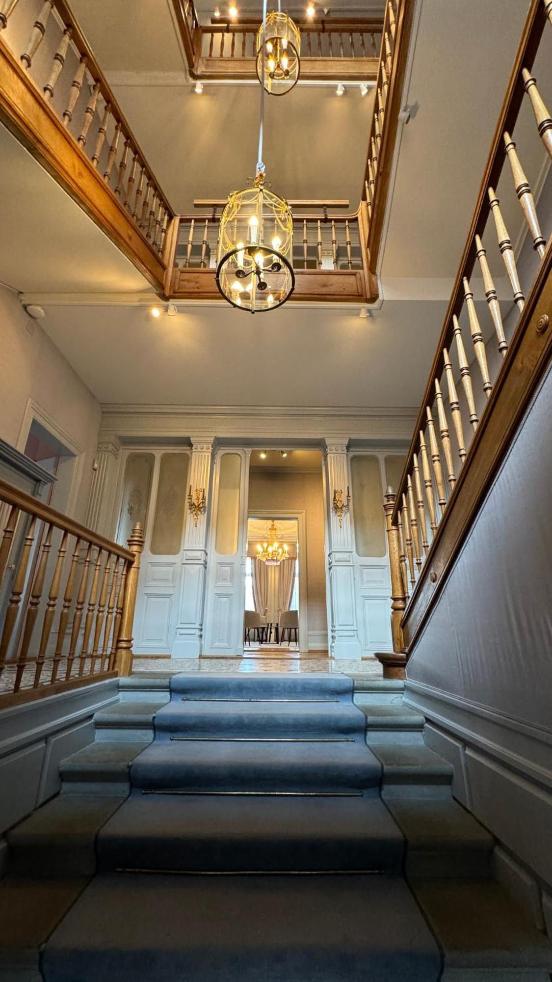 Private Luxury In Villa Zürich