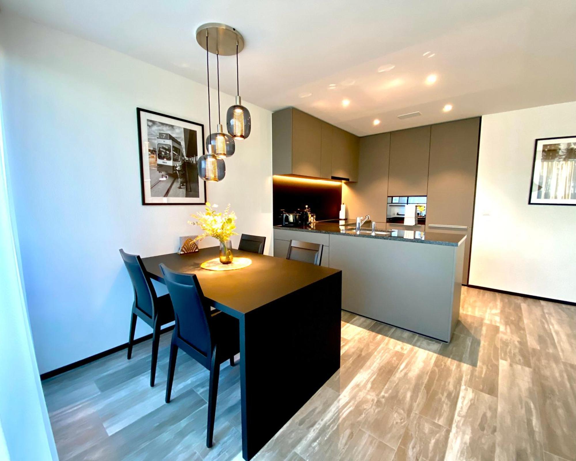 Apartment Glad Spot: - - Design - Netflix Zurich