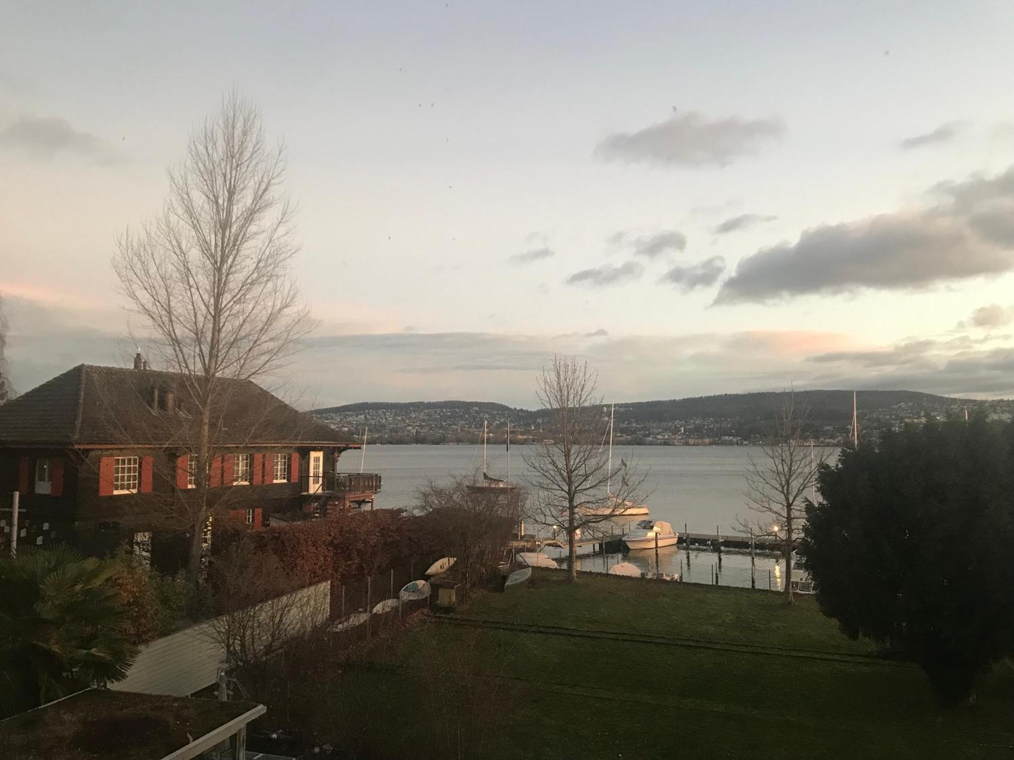 Apartment Studio Near Lake Zurich