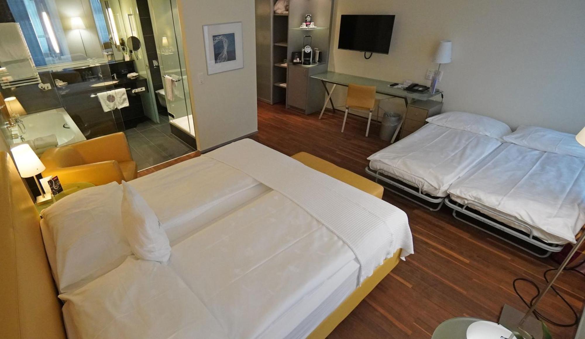 Glockenhof Hotel