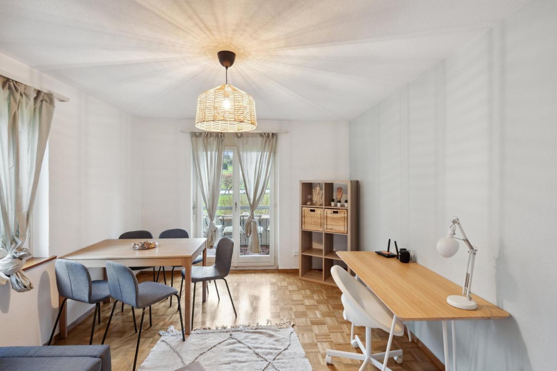 Apartment Affordable Comfort In Zurich