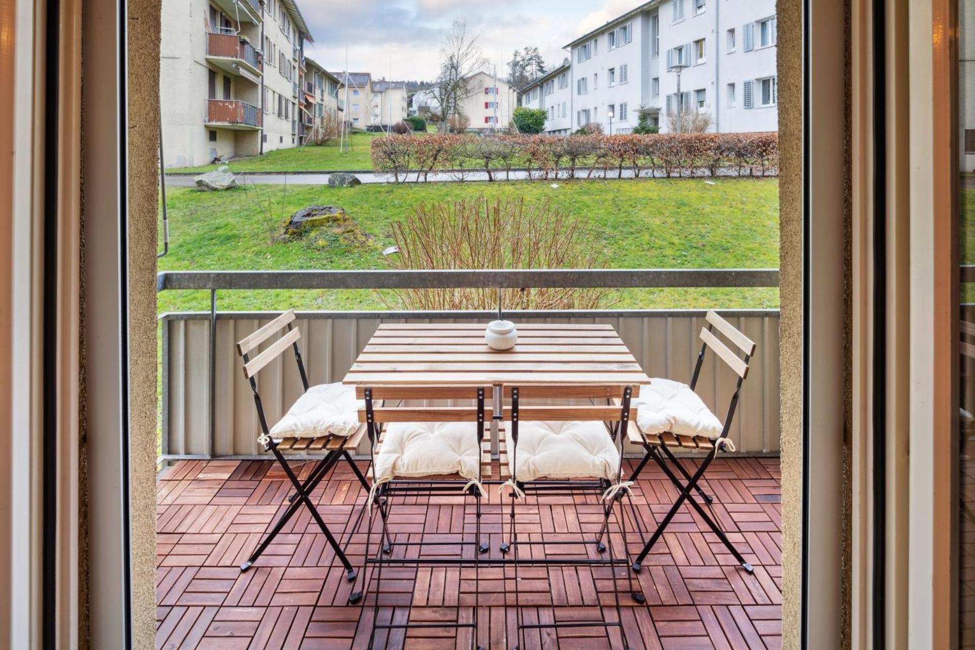 Apartment Affordable Comfort In Zürich