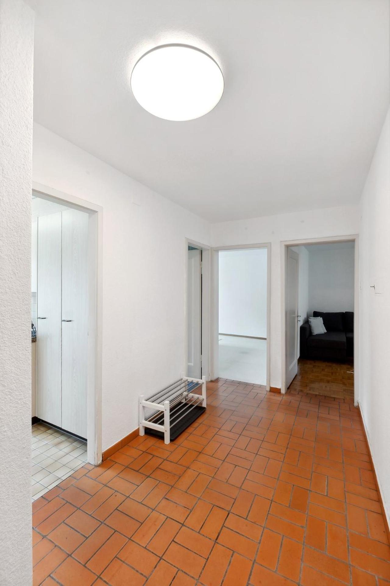 Cozy 2 Bedroom In Apartamento