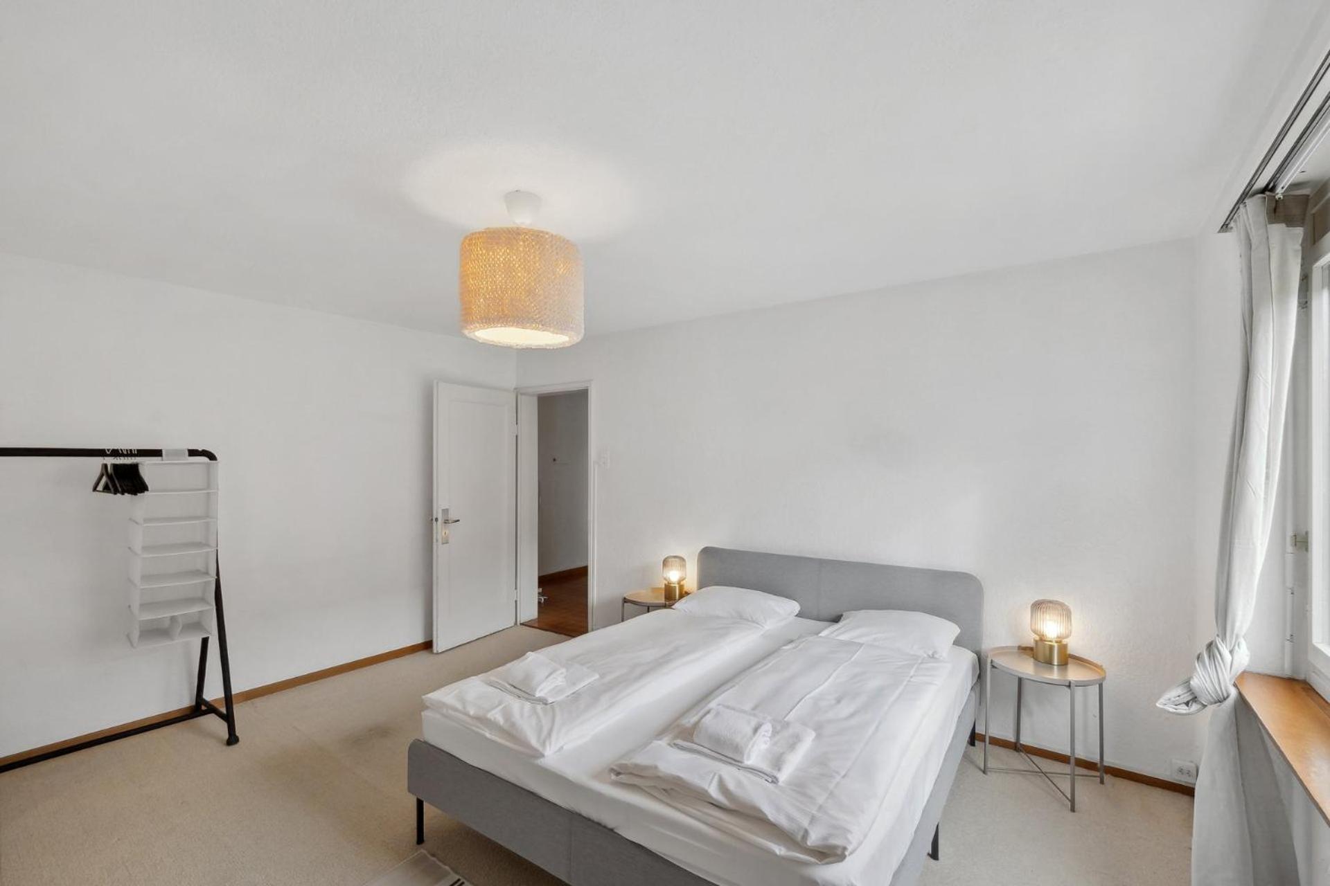 Cozy 2 Bedroom In Apartamento *