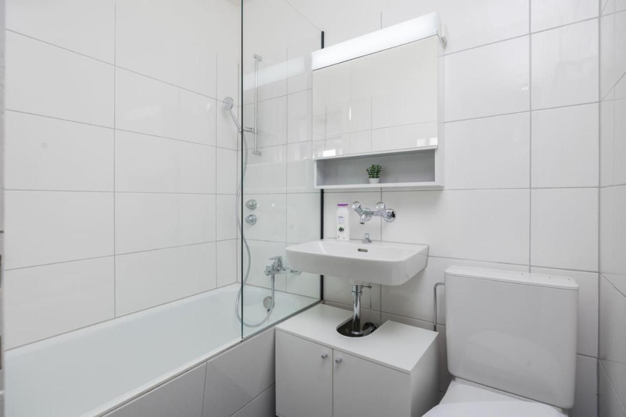 Downtown Deluxe With Queen Bed Be-55 Zurich