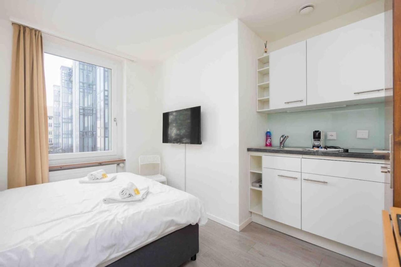 Apartamento Urban Oasis With Queen Bed And View Be-12