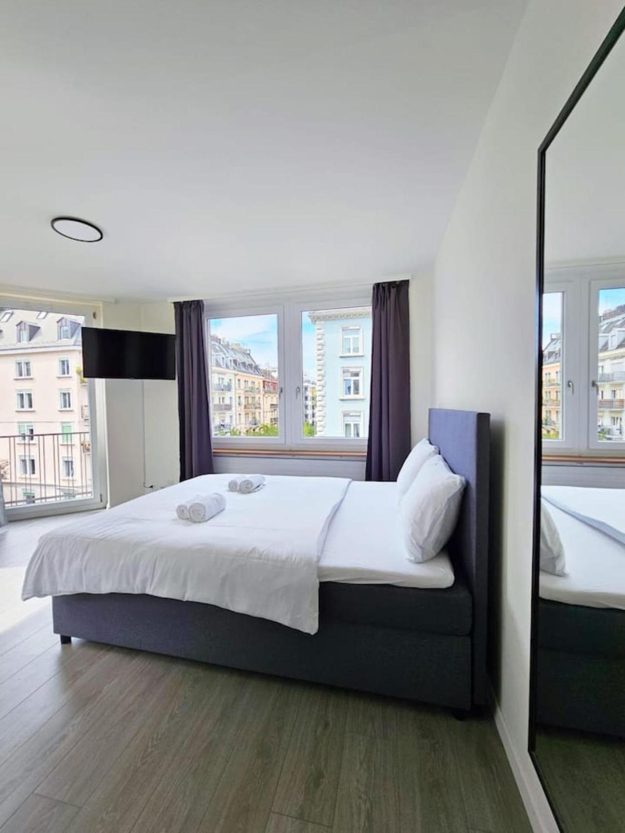 Downtown Deluxe With Queen Bed Be-46 Zurich