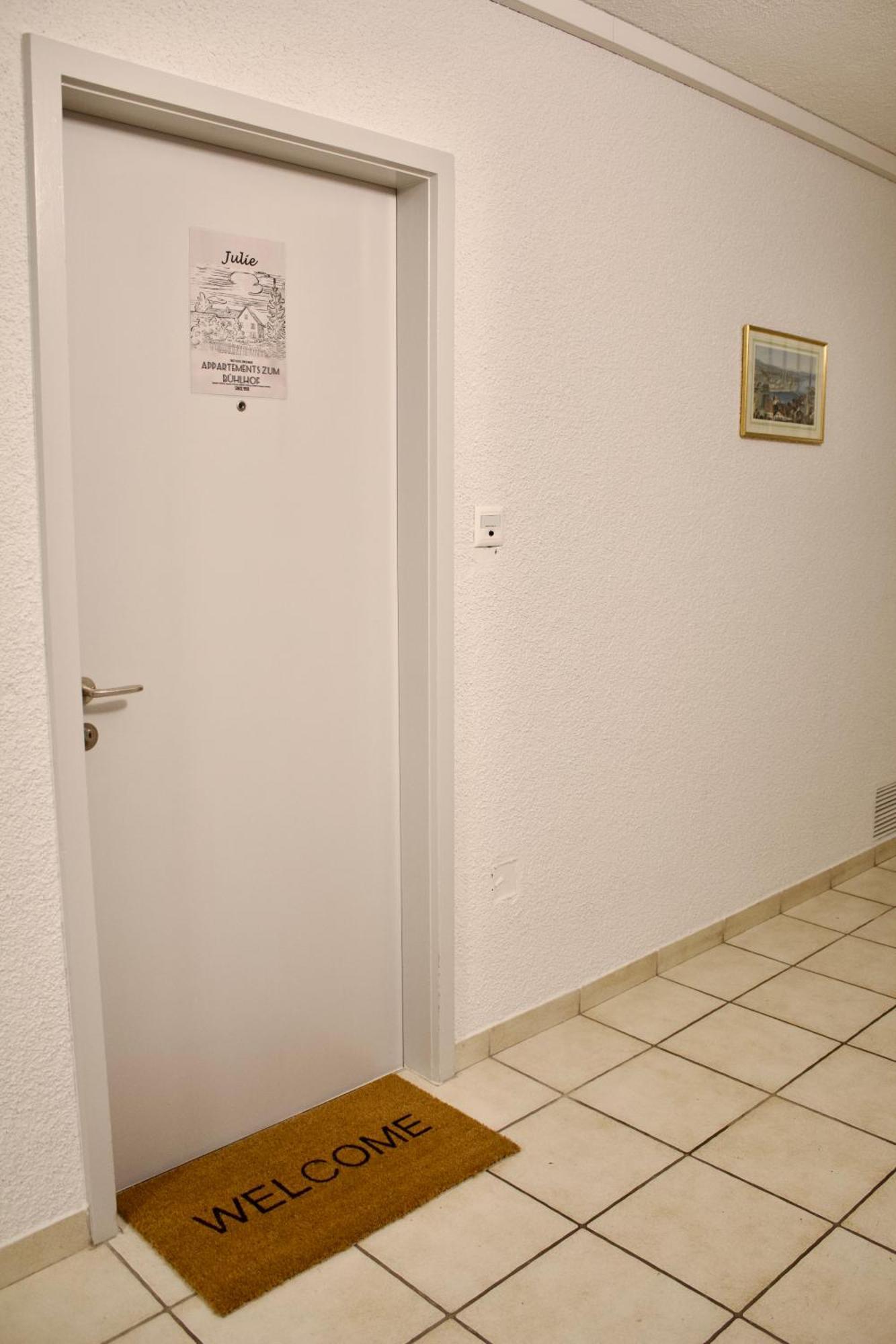 Zum Buehlhof Apartment