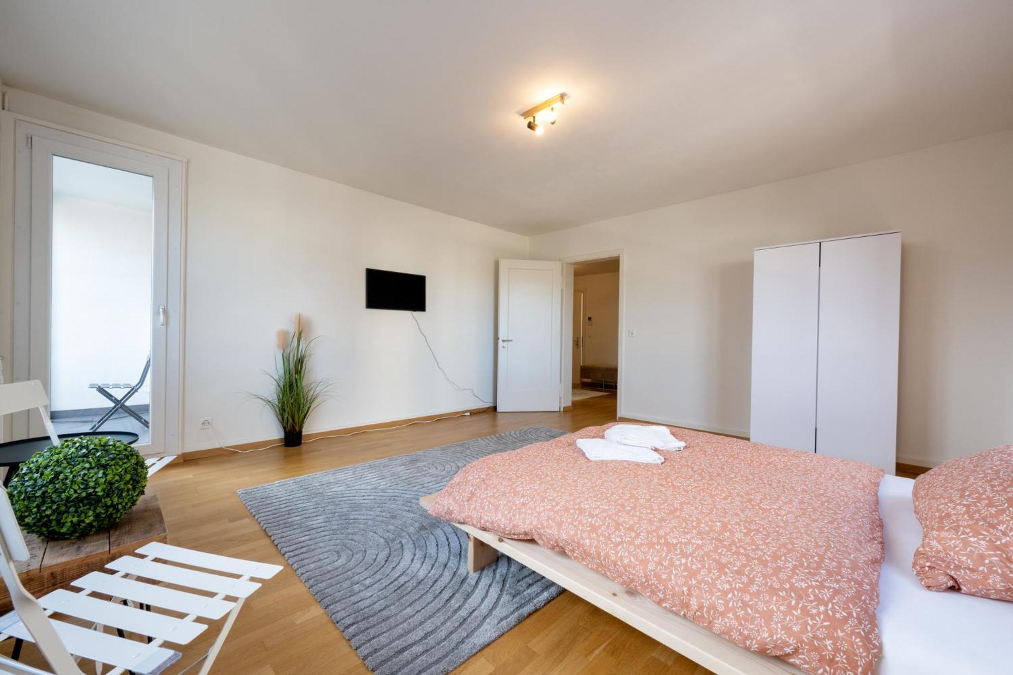 Zuerich: Live The City Vibe! *