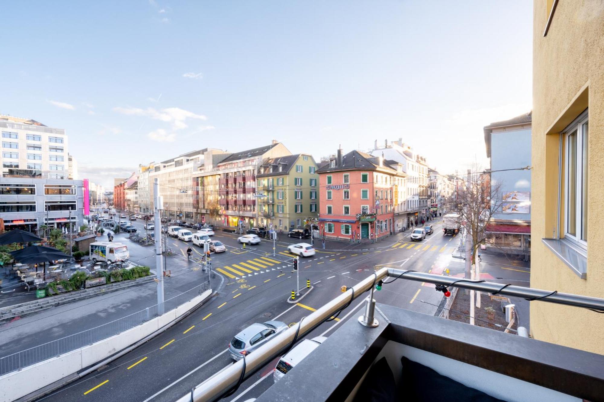 Loving Right In The Heart Of Zurich! *