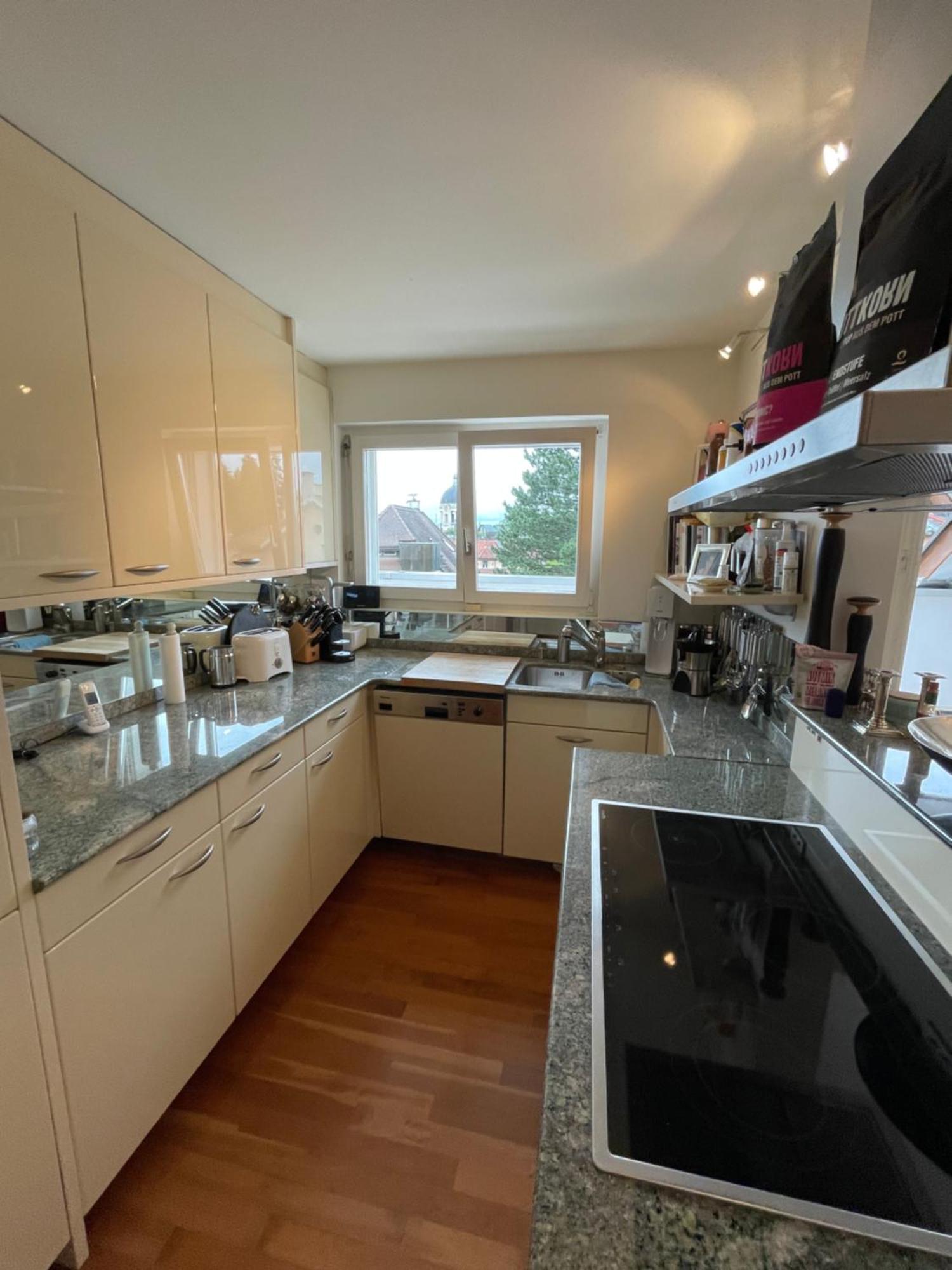 Spacious And Stylish In * Zurich