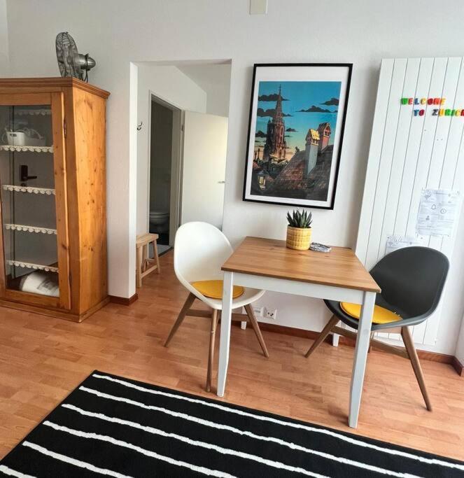 Wilde Hilda - Kitchen, Coffee And Balcony Apartment *