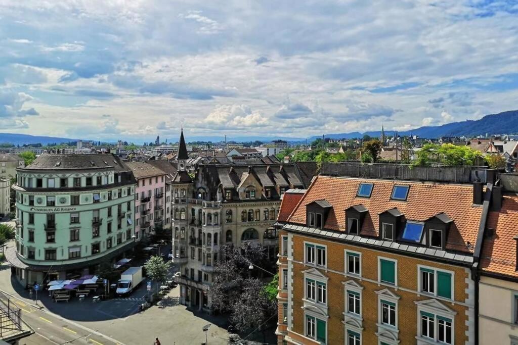 Apartment Wilde Hilda - Kitchen, Coffee And Balcony Zurich