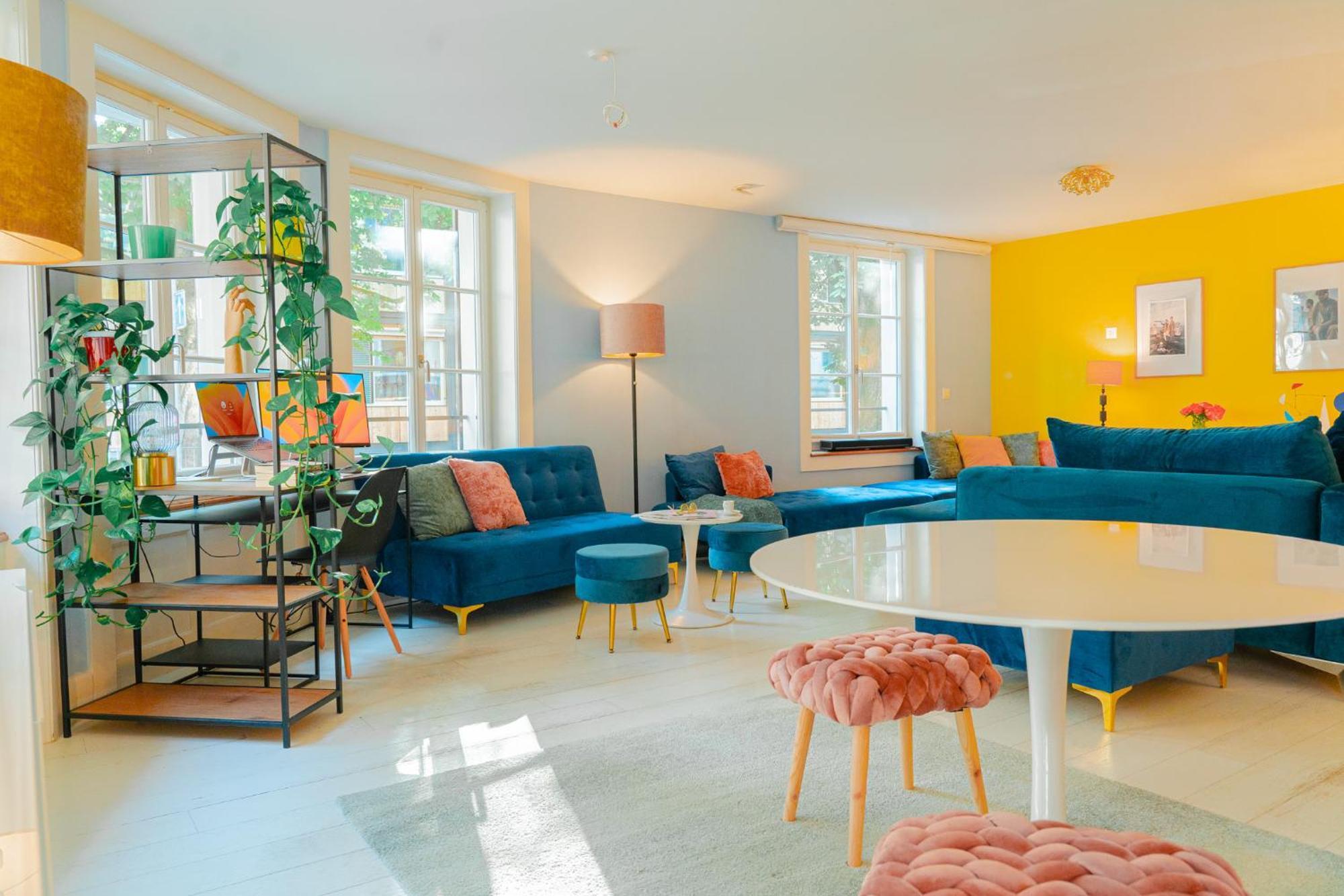 Stylish Garden-gem By Lake: Pet-friendly &