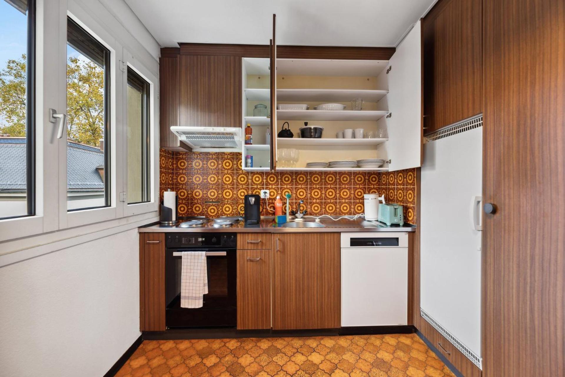 Spacious In The Heart Of Zltwg66 Apartment