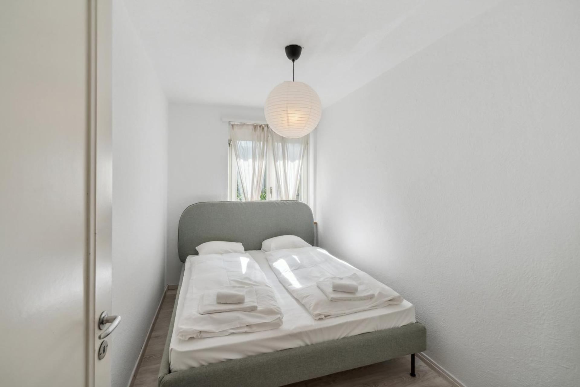 Apartment Affordable Comfort In Zurich