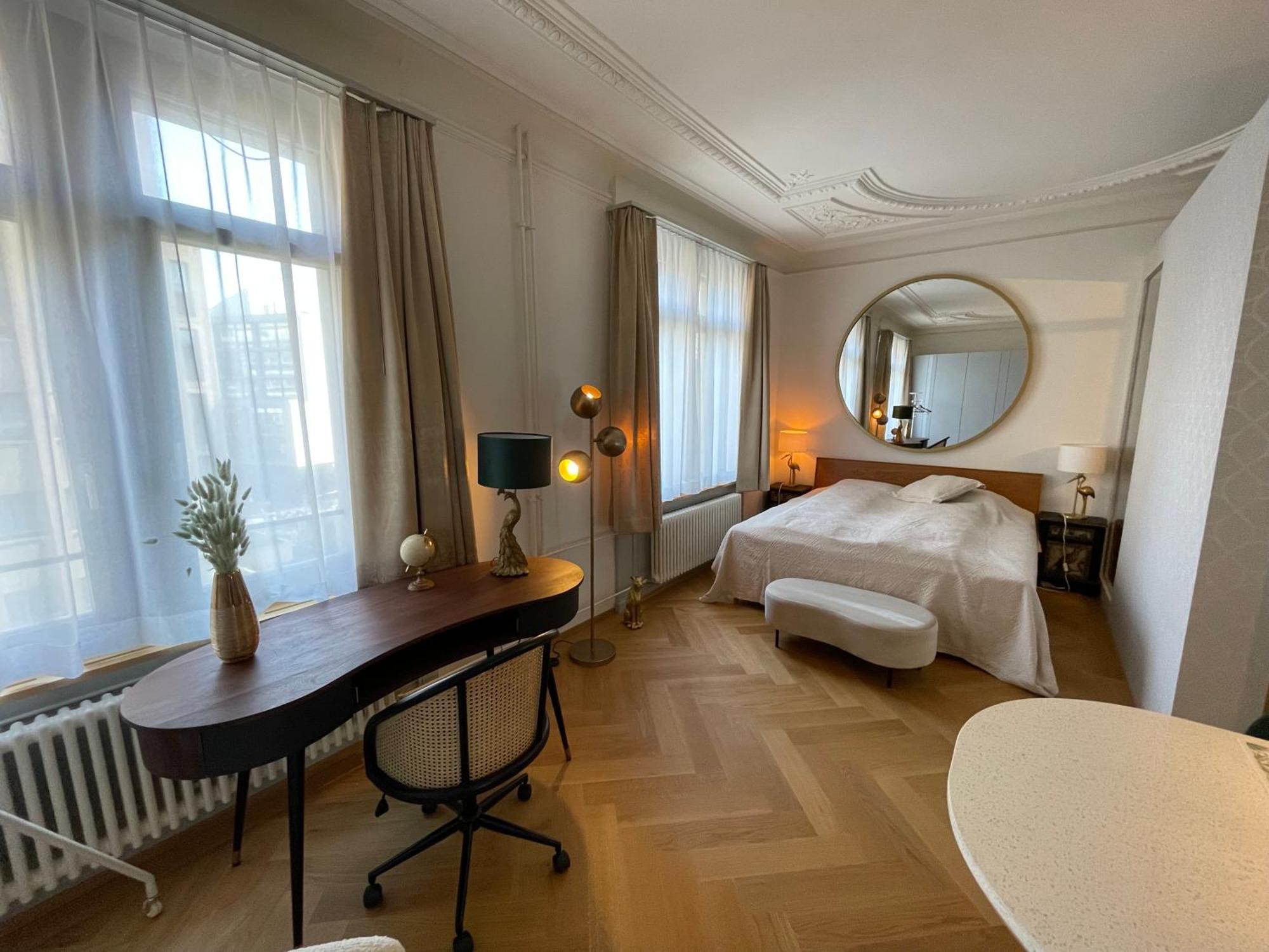 Apartment Exclusive One Next To Main Station *