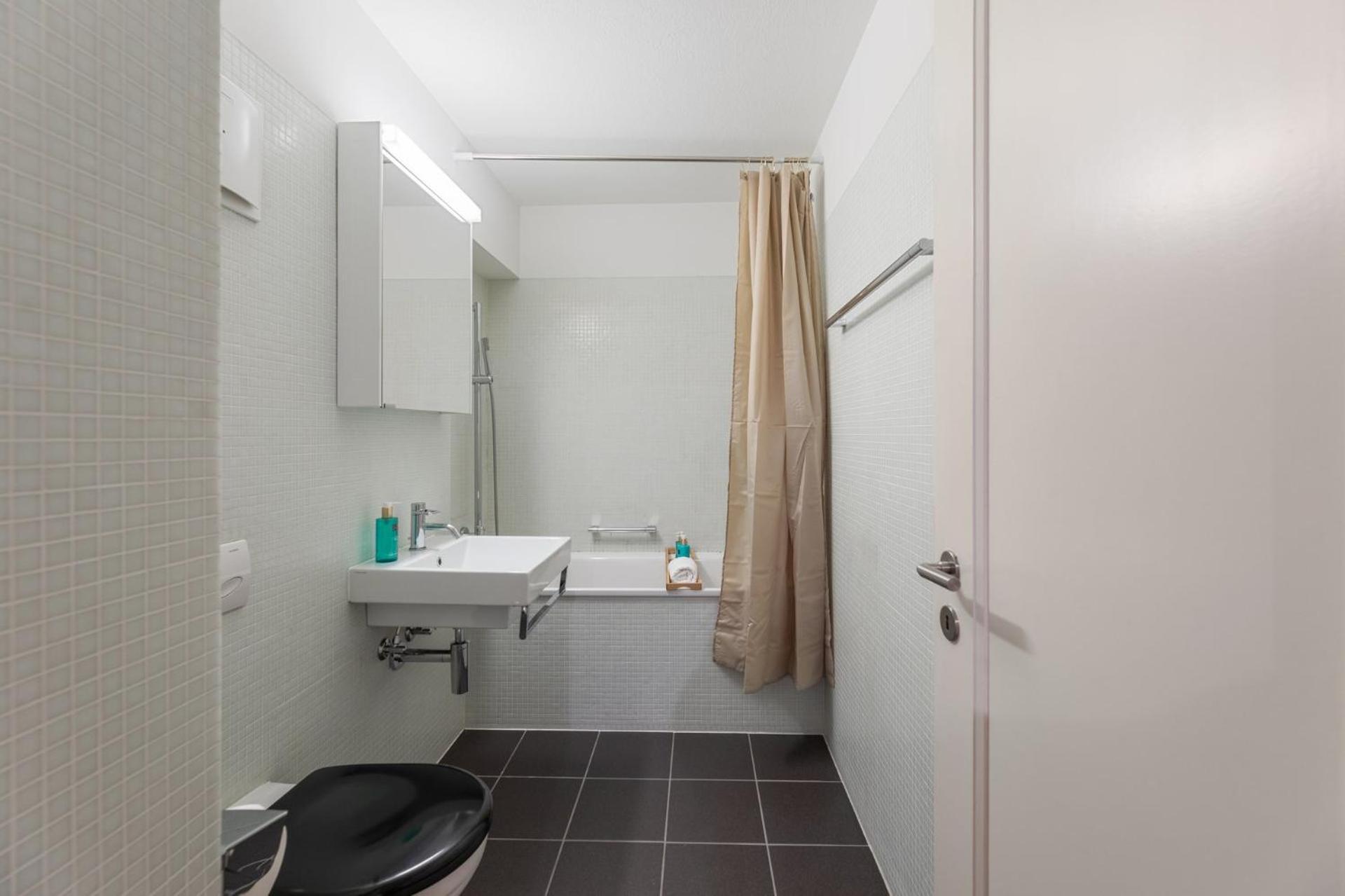 Apartment Muenstergasse Old Town