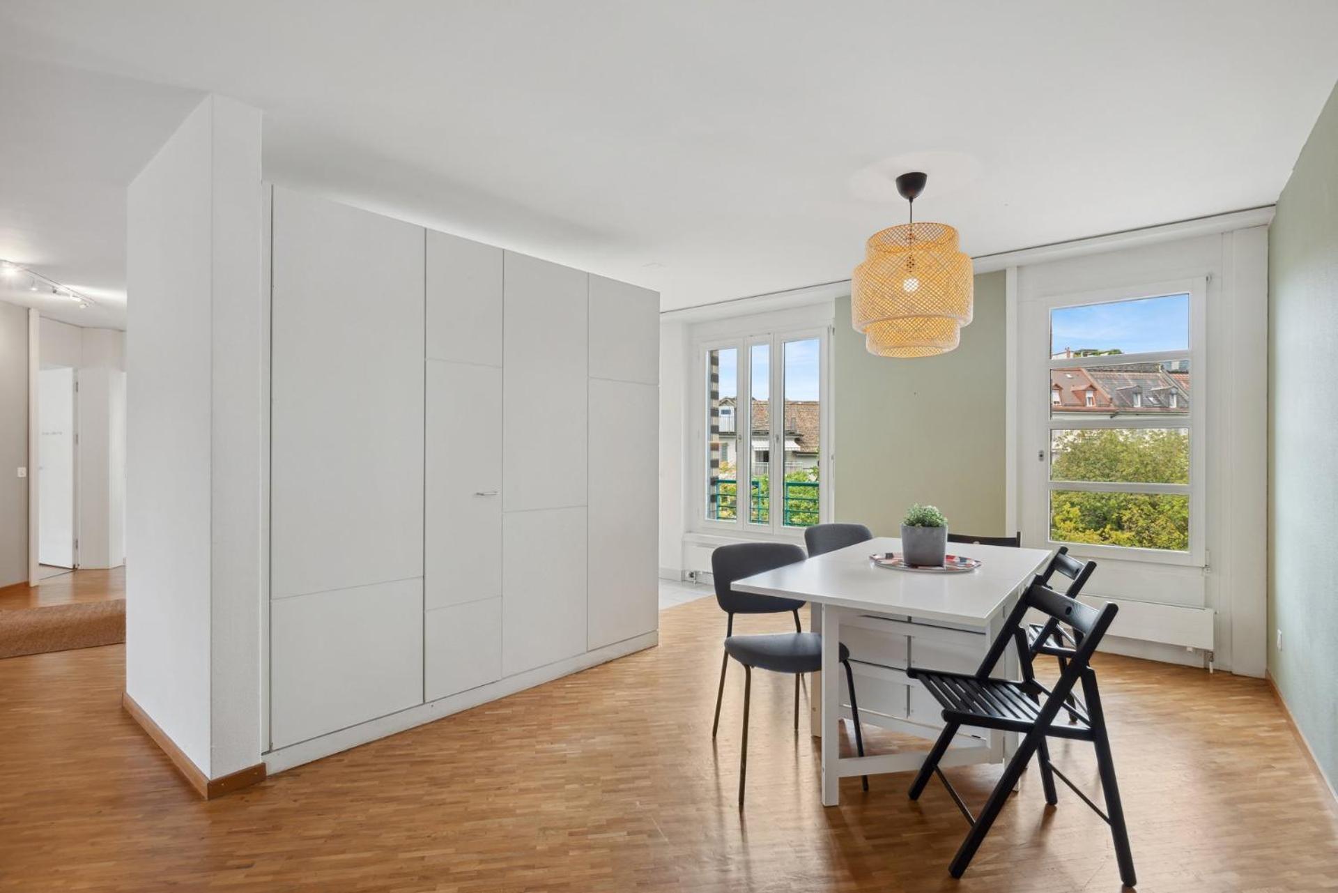Spacious Hoting Zurique