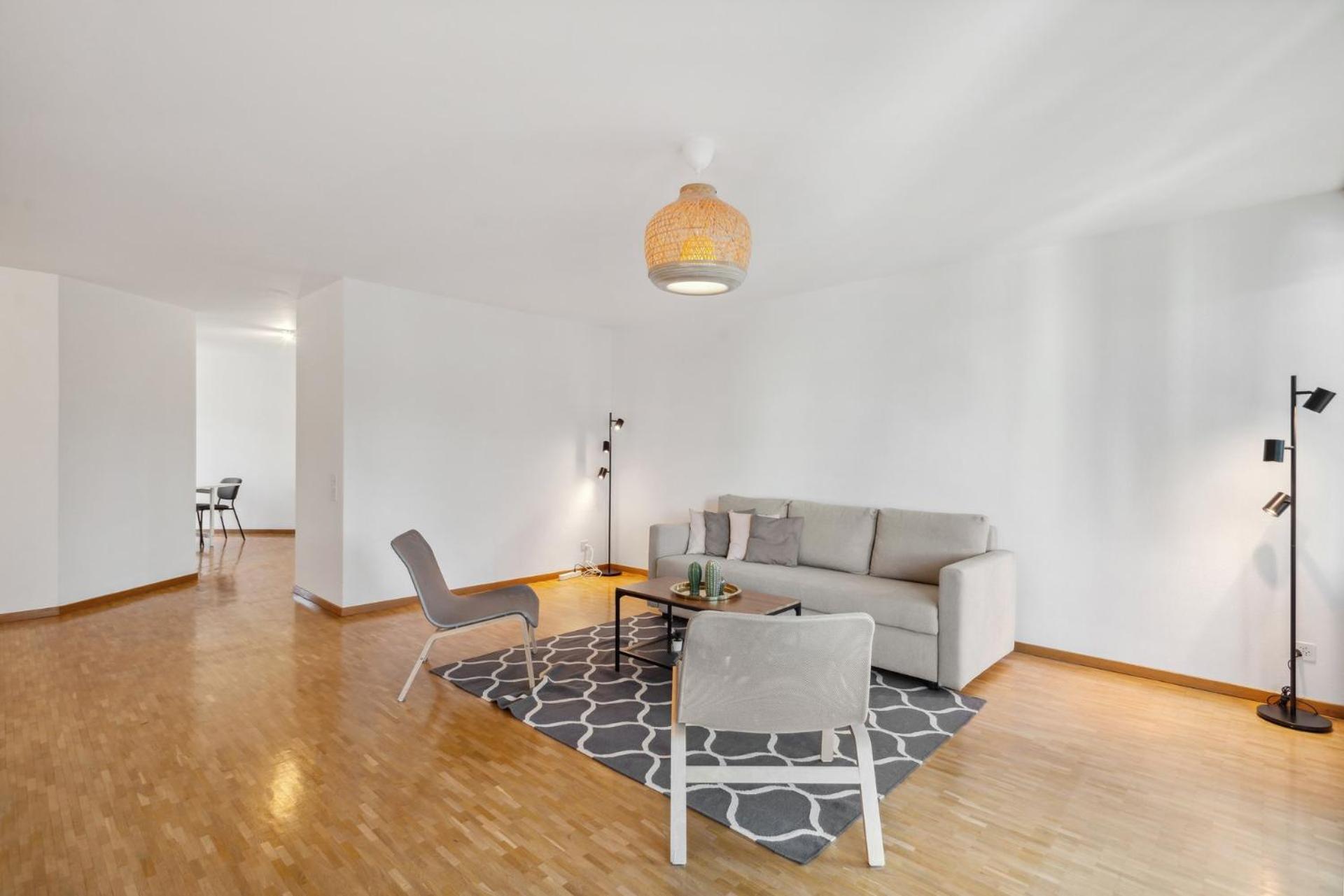 Spacious Hoting *