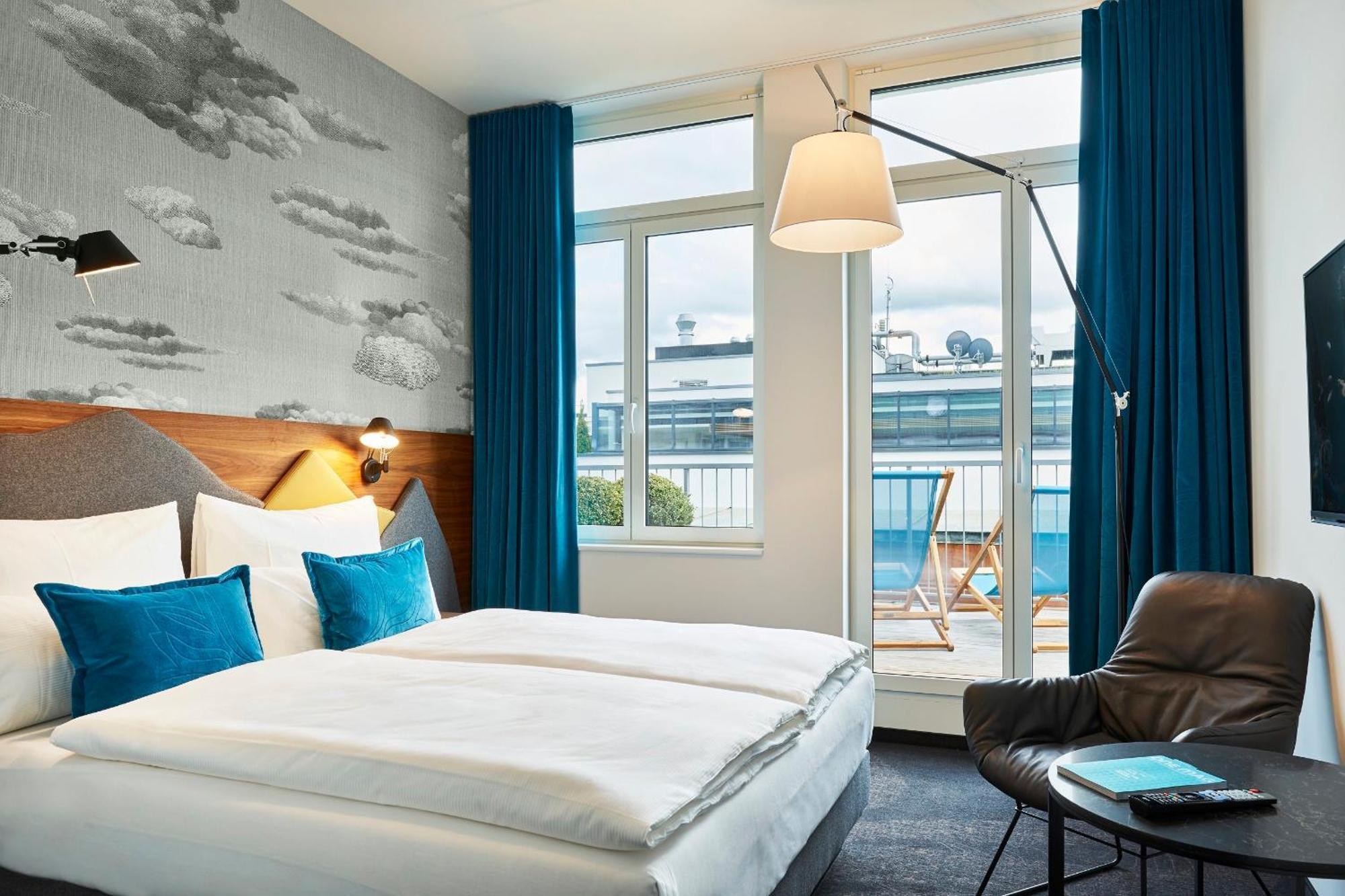 Hotel One