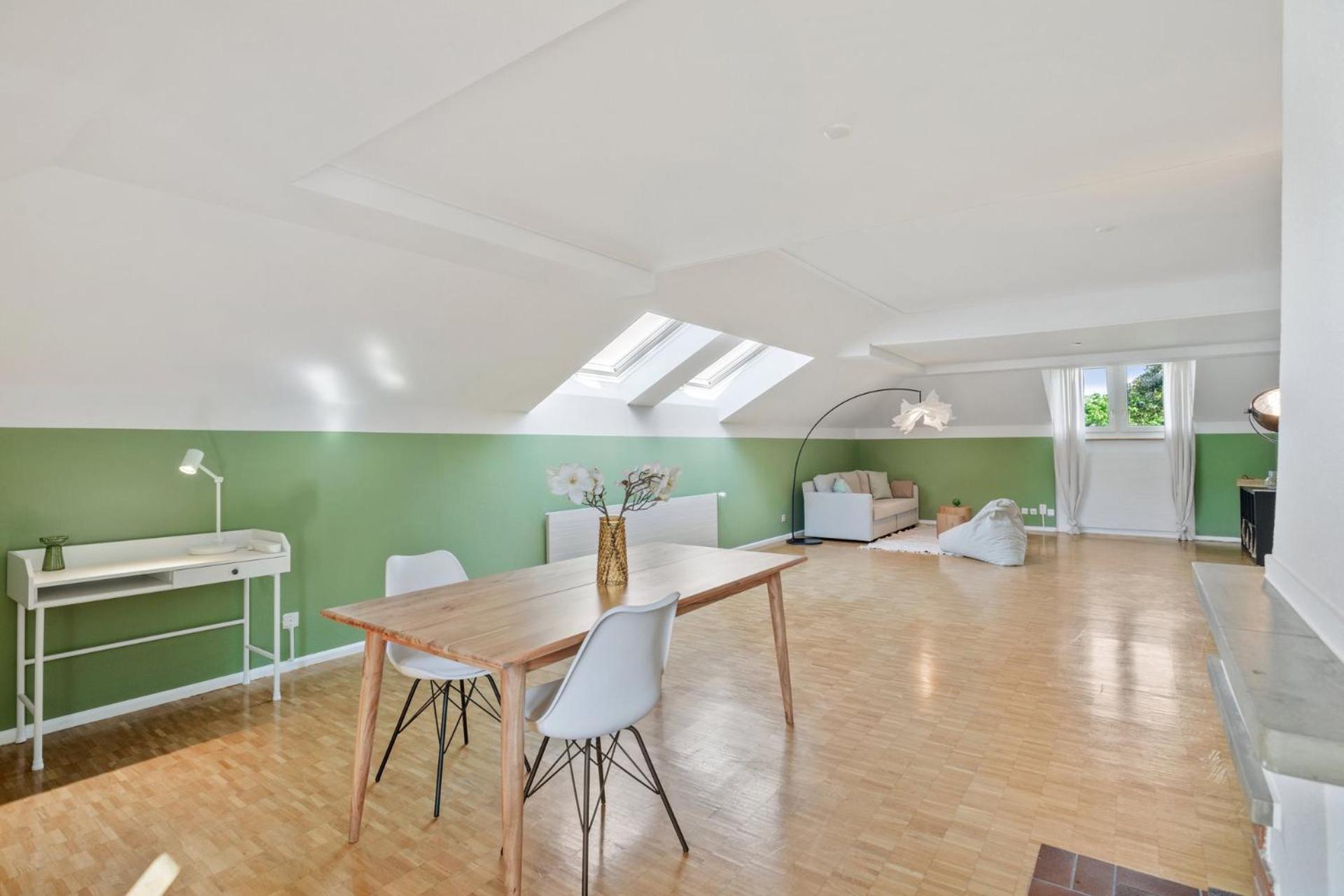 Apartamento Spacious In The Heart Of Zltwg66