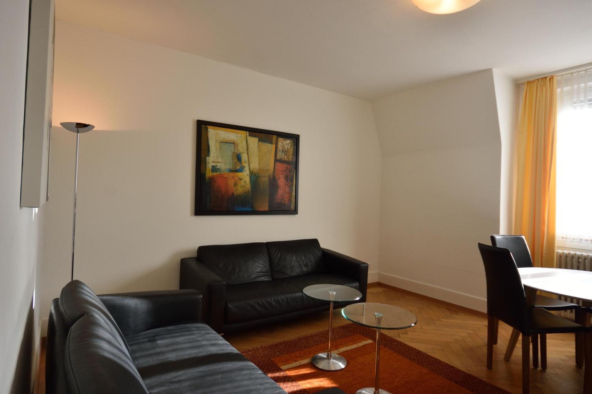 Cosy 2-bedroom Near - Stardust 31 *