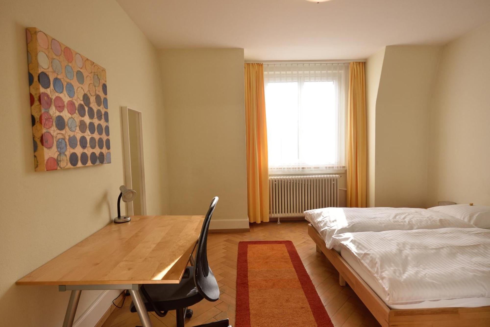 Cosy 2-bedroom Near - Stardust 31 *