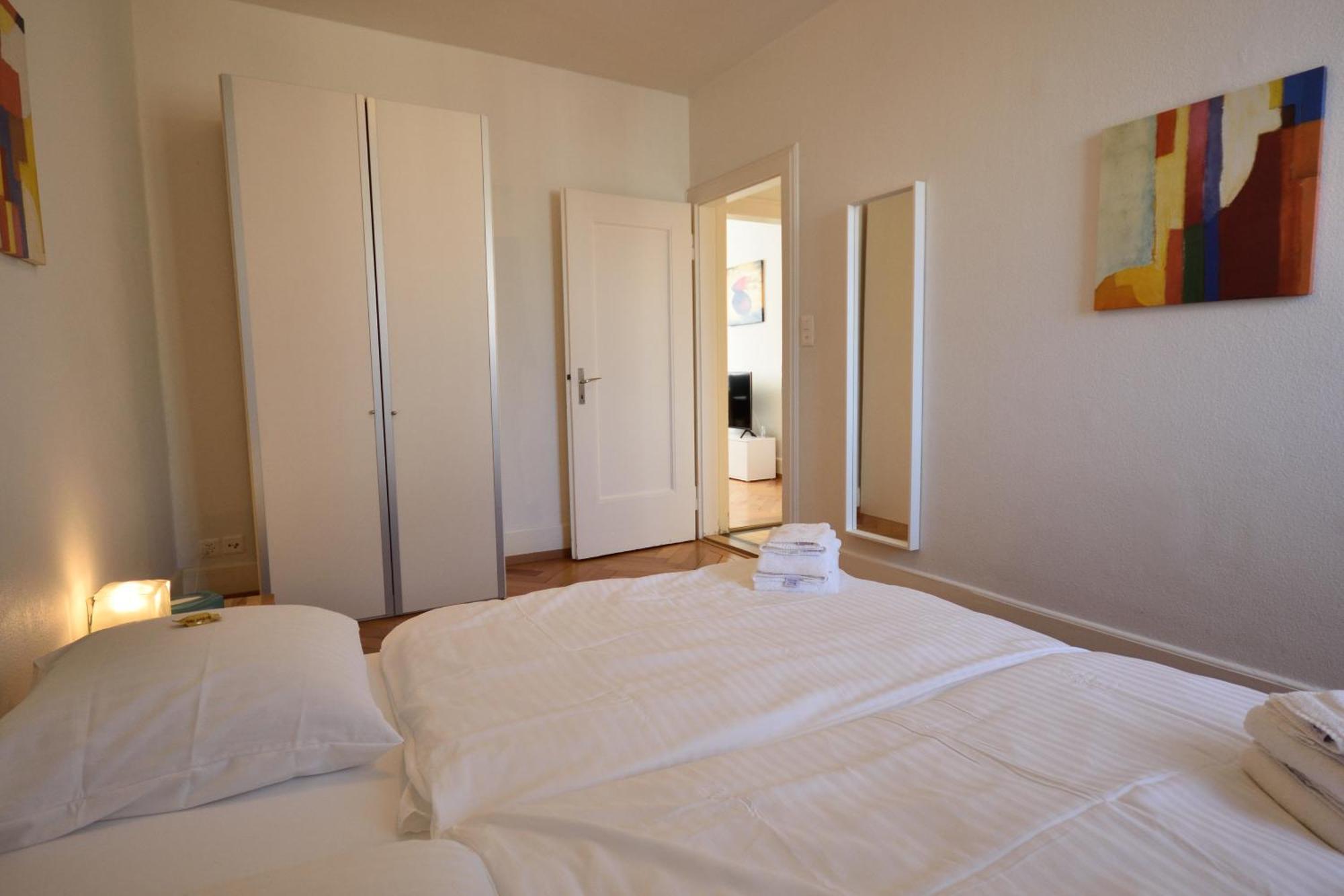 Cosy 2-bedroom Near - Stardust 31 Apartment Zurich