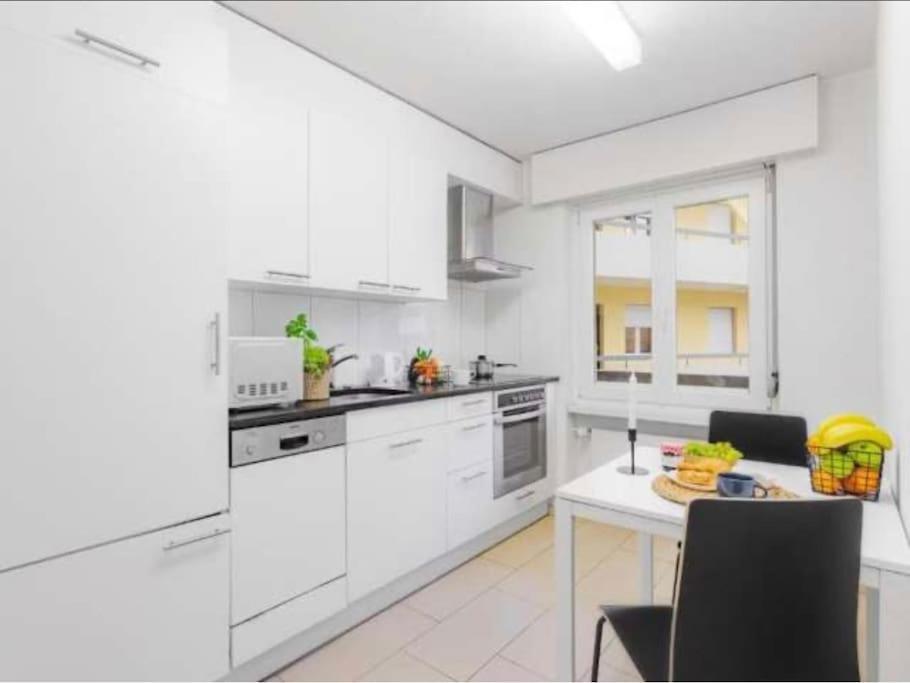 2 Bedrooms Apartment Zurich