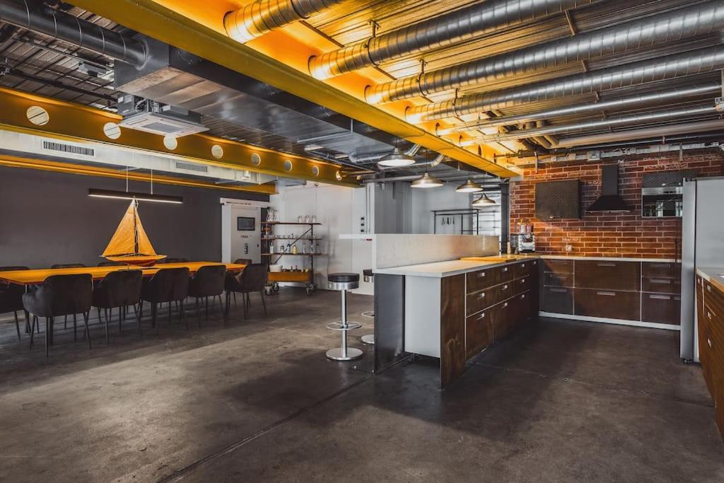 Huge Loft In The Heart Of *