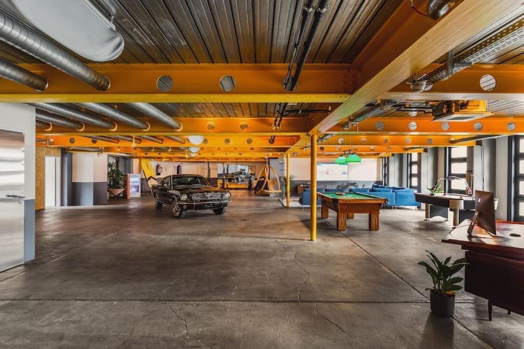 Huge Loft In The Heart Of