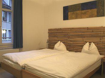 Hostel Linda's Beauty Zurich