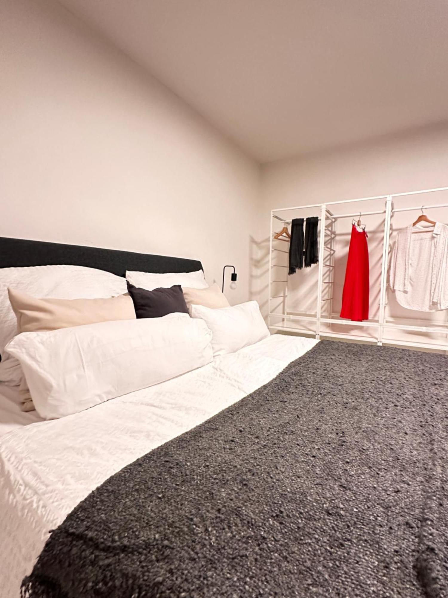 Beautiful In Old Town House City Center Apartment Zurich
