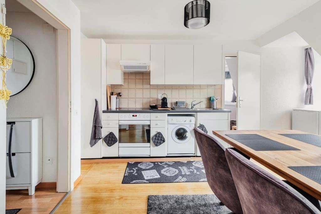 Apartment Charmante An Beliebter, Urbaner Lage *