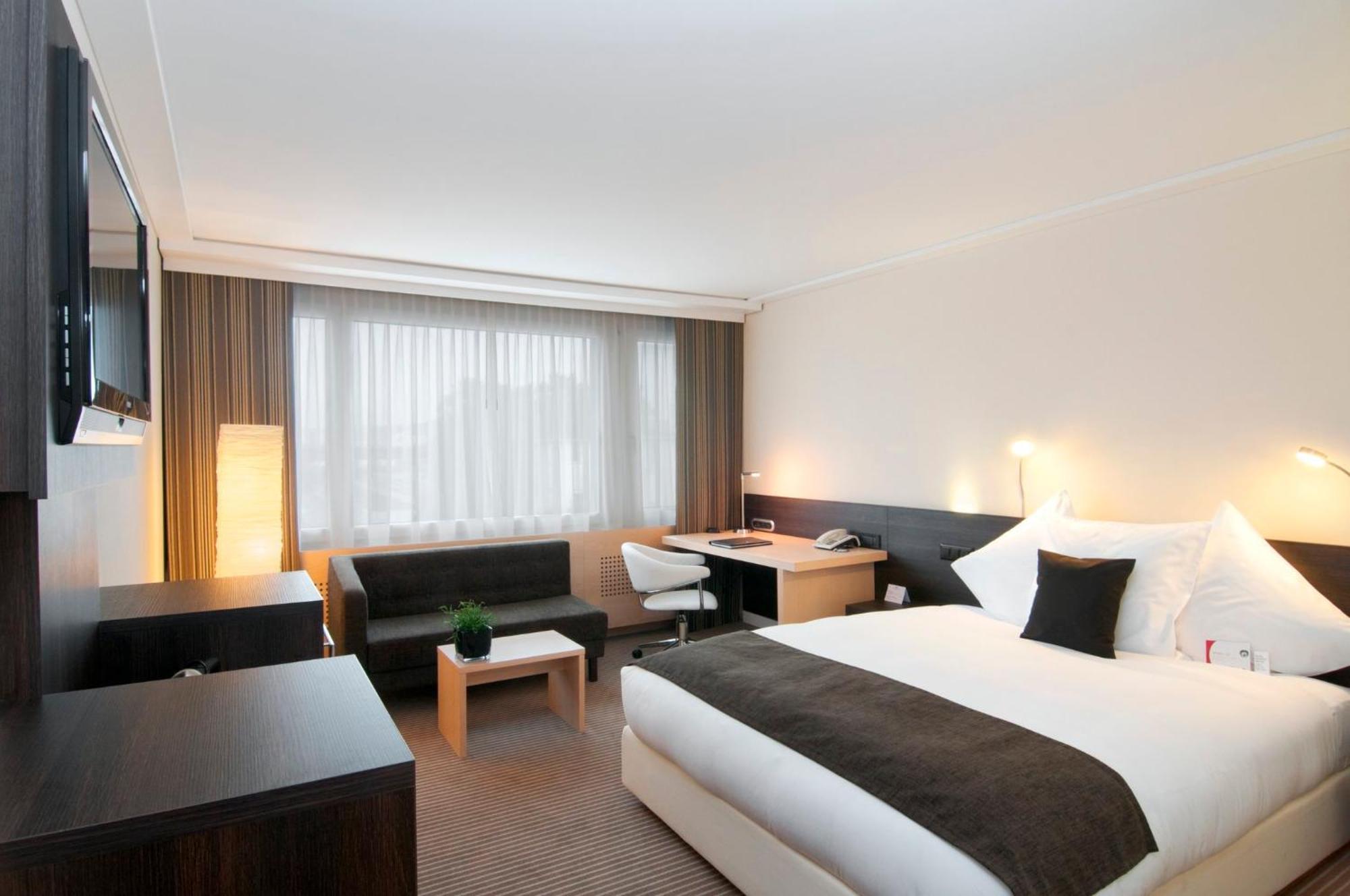 Hotel Crowne Plaza By Ihg Zurich