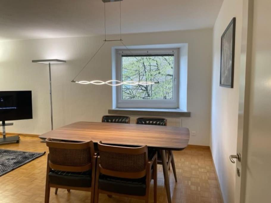 Apartment Cozy, Sunny, Center 1 Bedroom Flat *