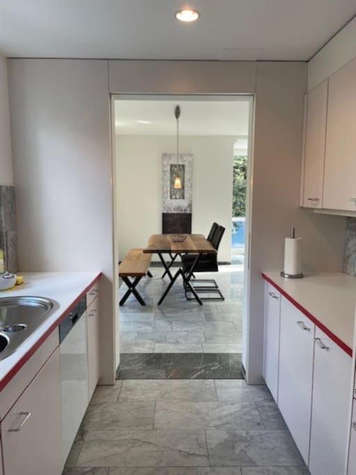 Amazing 2 Bedroom Flat: Specious And Zurich