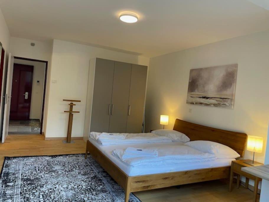 Apartment Amazing 2 Bedroom Flat: Specious And *