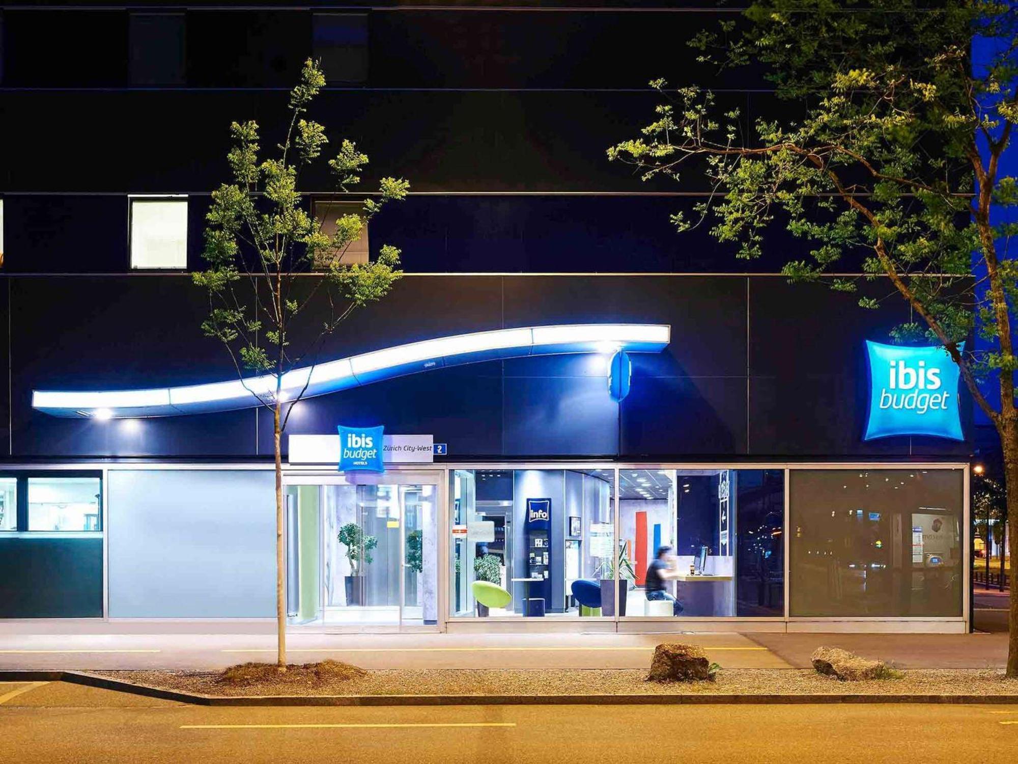 Hotel Ibis Budget West