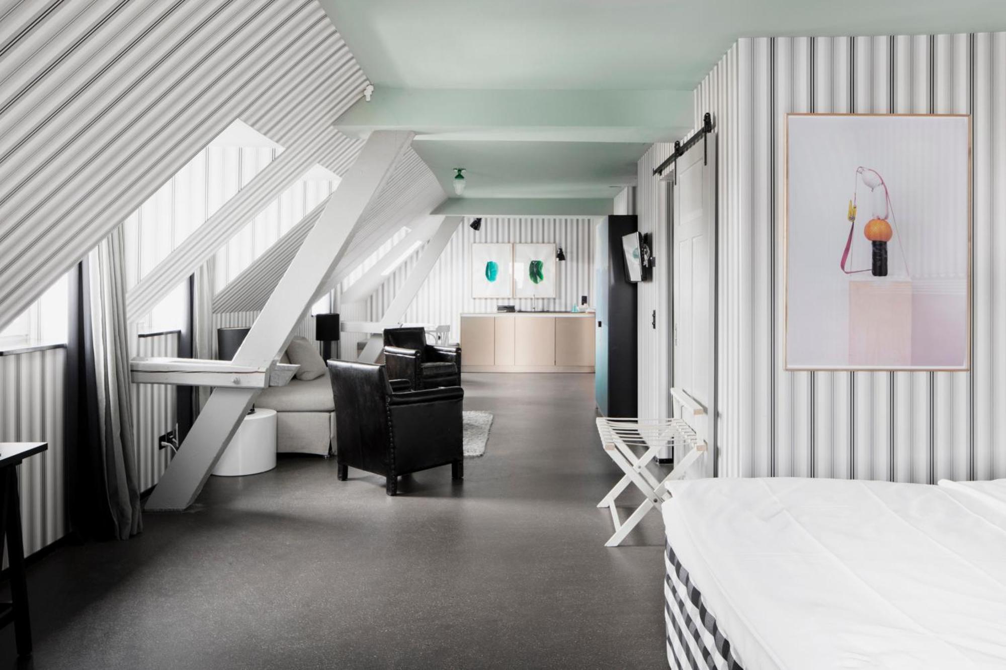Boutique & Art Helvetia Zurich
