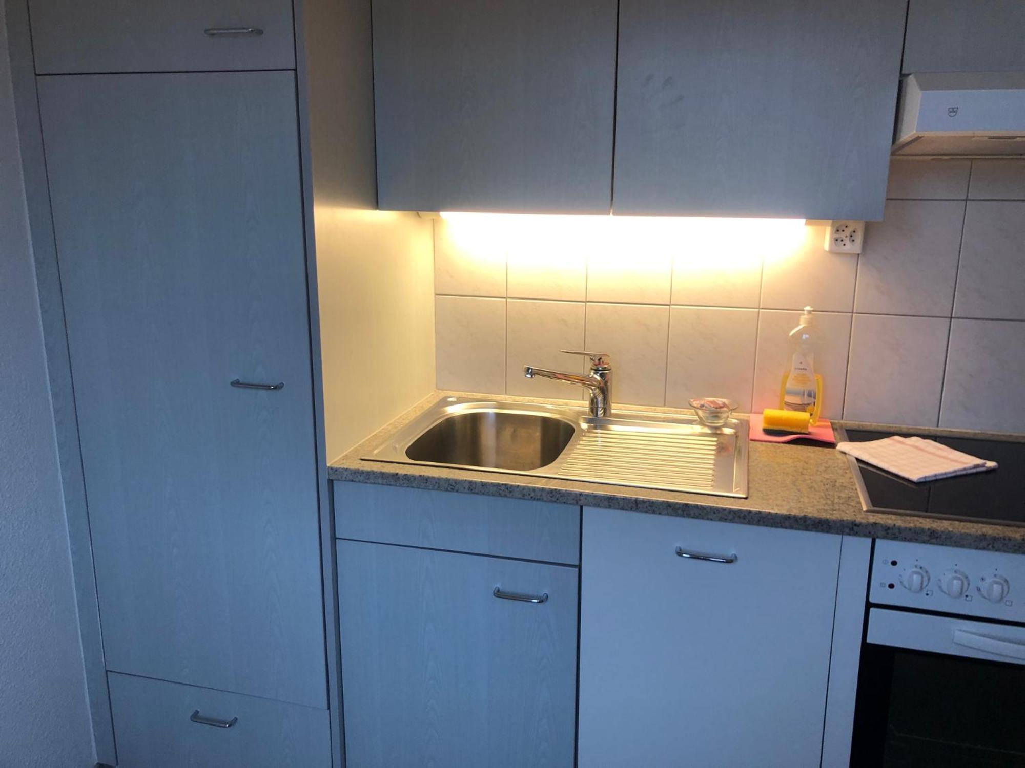 Apartment Cozy, Sunny, Center 1 Bedroom Flat