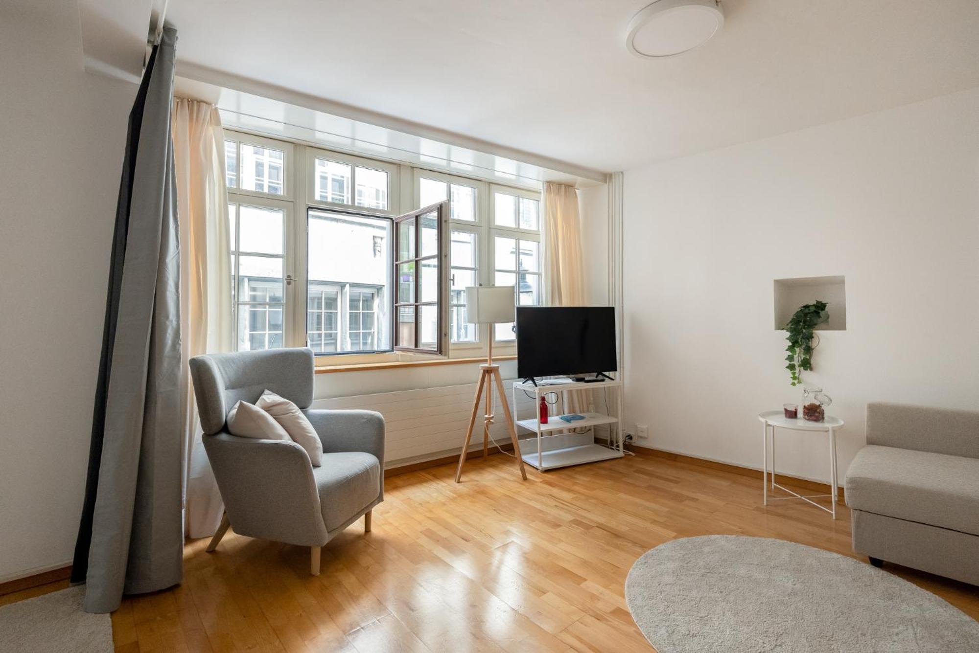 Beautiful In Old Town House City Center Zurich