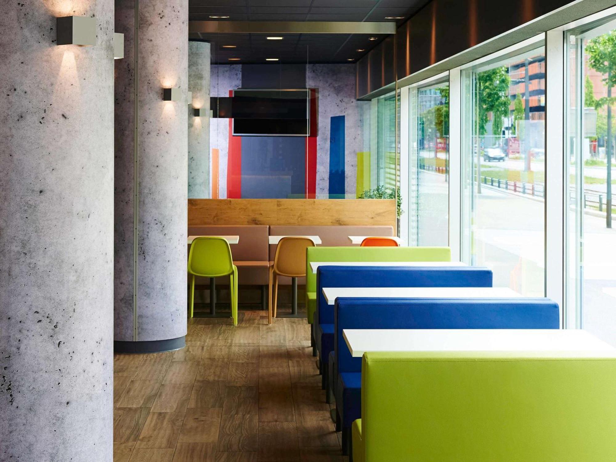 Ibis Budget West Hotel Zurich