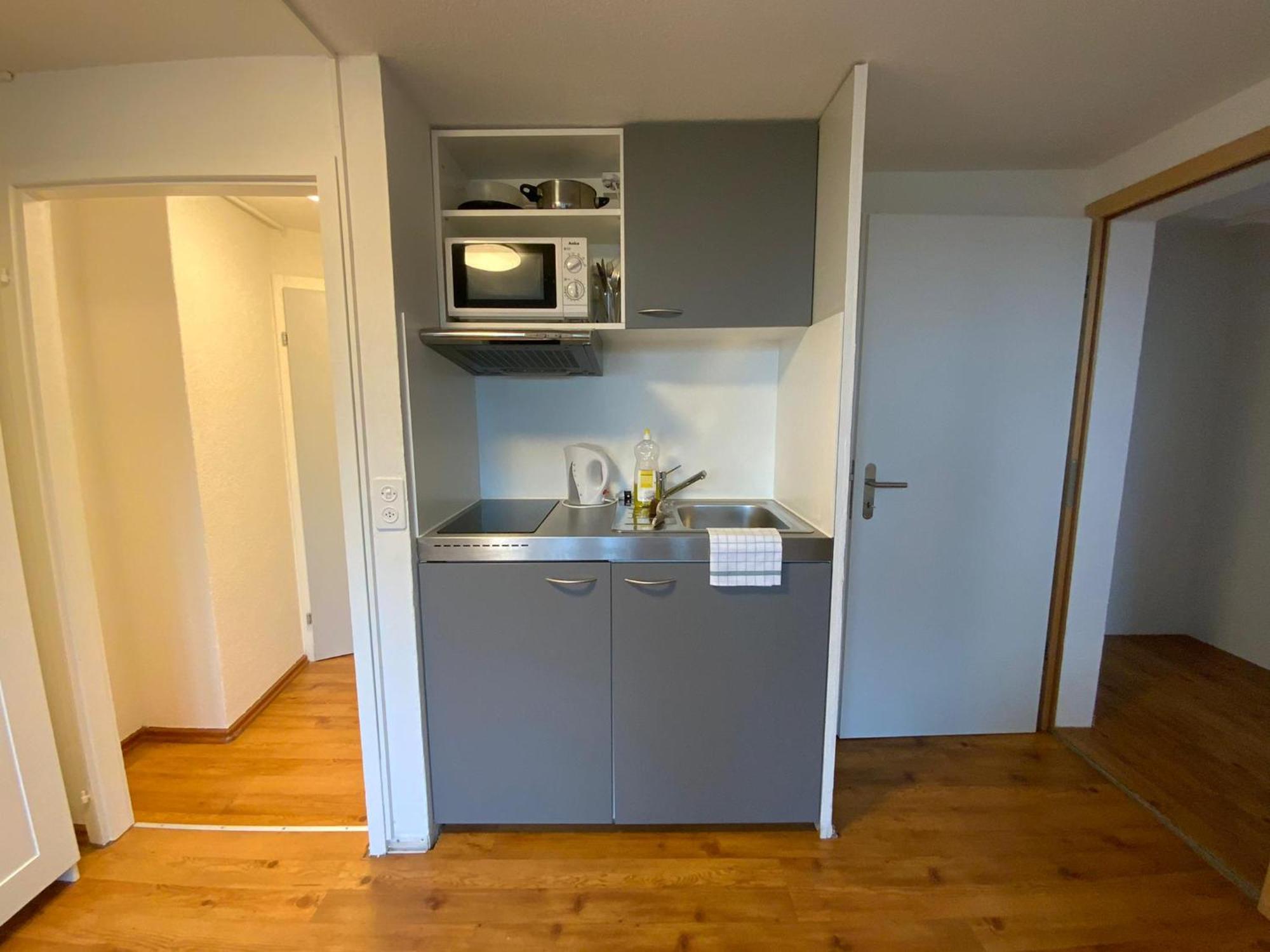 Swiss Star California - Self Check-in Apartment Zurich